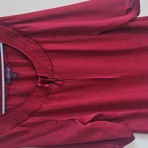 Gloria Vanderbilt Burgundy Satin  Blouse